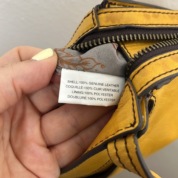 HOBO International Hunter Yellow Leather Crossbody Bag BLEMISH - Picture 6 of 8